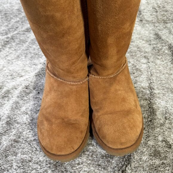 Ugg Classic Tall Sheepskin Boots Sz 6/37 - Picture 6 of 10